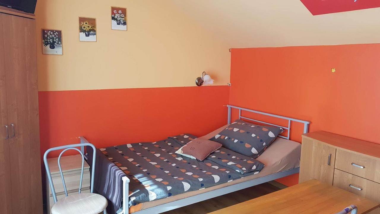 Noclegi U Gosi Mosty Kolo Gdyni Exterior photo